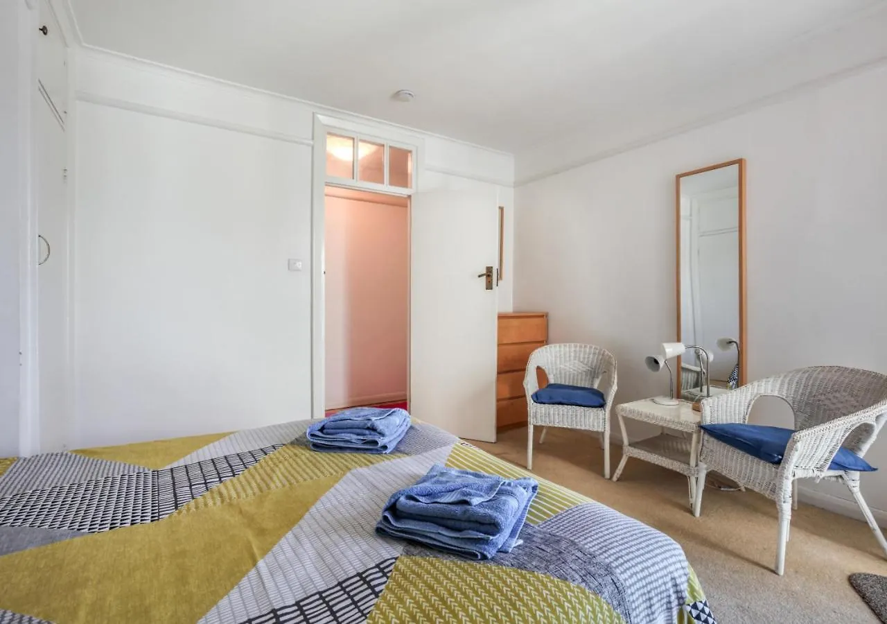 St Margarets Flat Apartamento Brighton